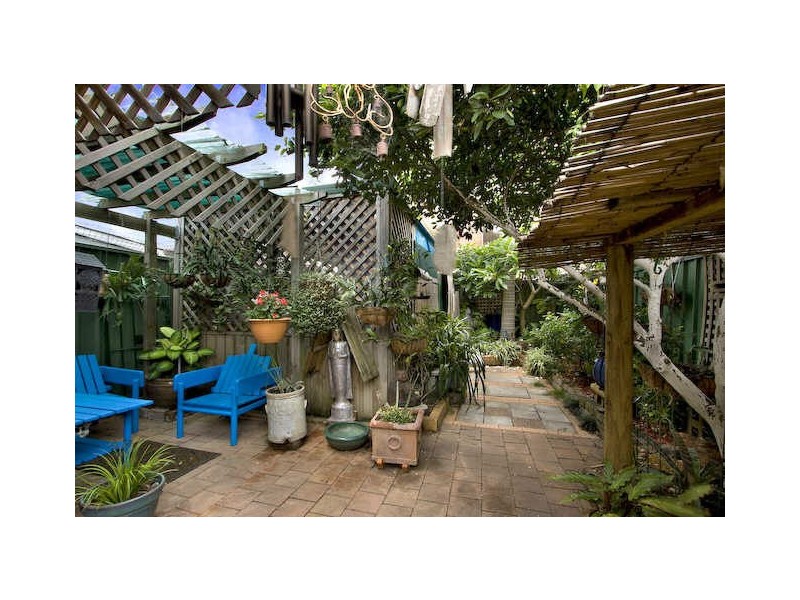 150 Unwins Bridge Road, St Peters NSW 2044