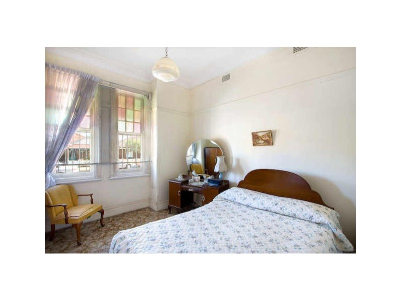 22 Gladstone Street, Marrickville NSW 2204
