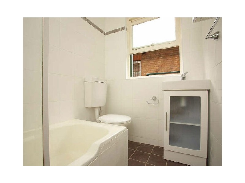 2/56a Harrow Rd, Stanmore NSW 2048