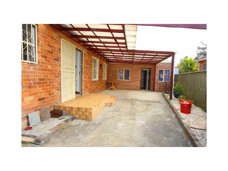 49 Riverside Crescent, Marrickville NSW 2204