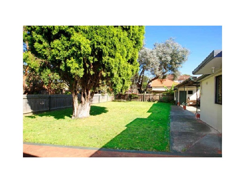 17 Ayr St, Ashbury NSW 2193