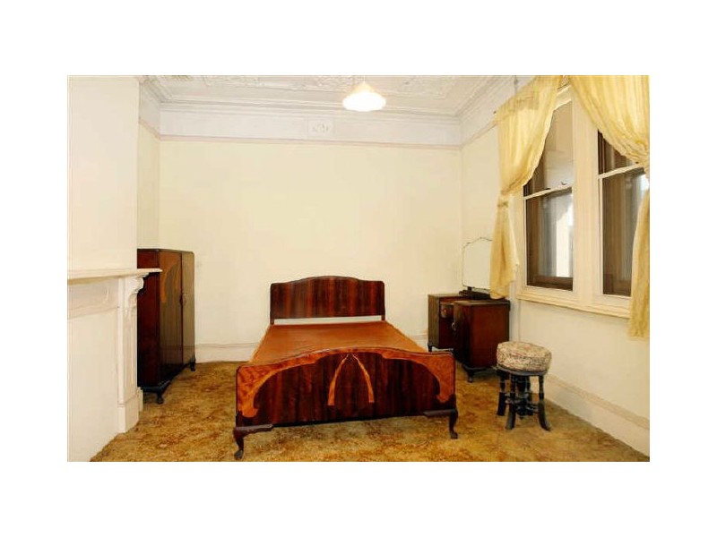 10 Frederick St, St Peters NSW 2044