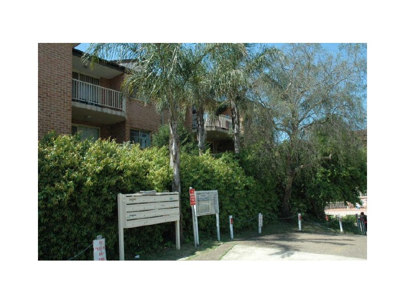 8/9 Hill St, Marrickville NSW 2204