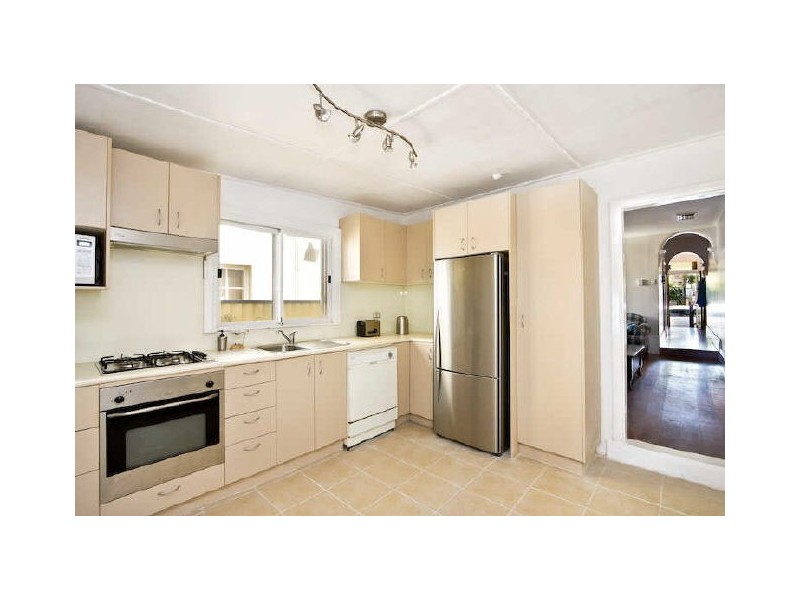 61 Yelverton St, Sydenham NSW 2044