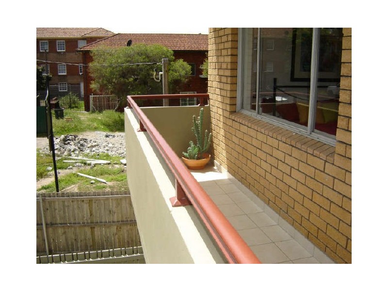 11/22 Bayley St, Marrickville NSW 2204