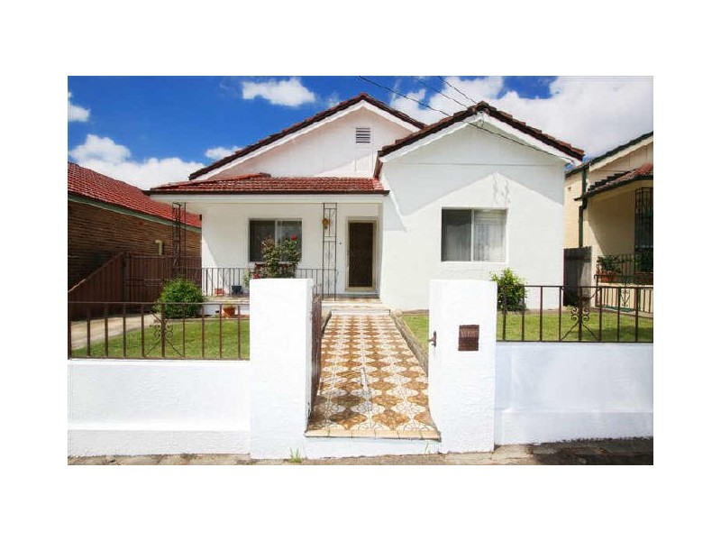 19 Arlington Street, Dulwich Hill NSW 2203