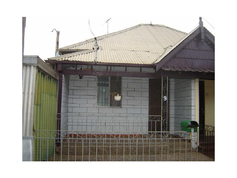 9 Brompton Street, Marrickville NSW 2204