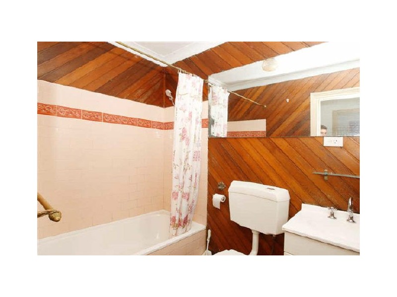 94 Park Rd, Sydenham NSW 2044