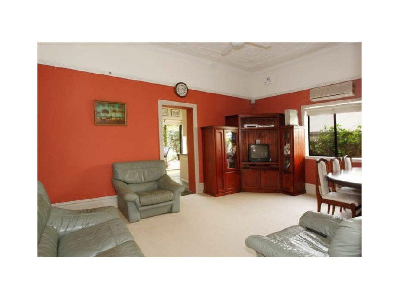 45 Wentworth Ave, Tempe NSW 2044
