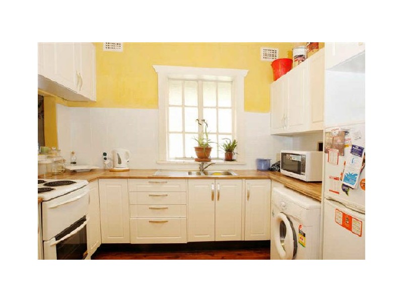 8/68 Ewart Street, Marrickville NSW 2204