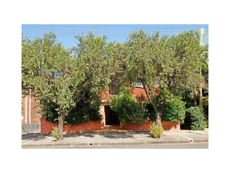 8/68 Ewart Street, Marrickville NSW 2204