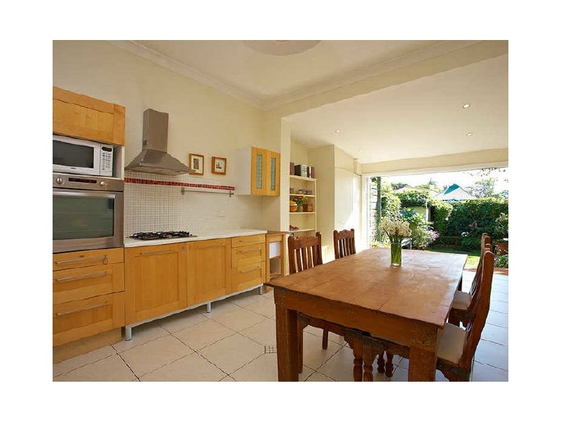 3 Florence Street, St Peters NSW 2044