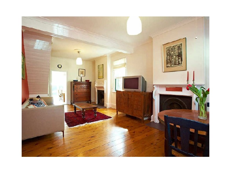 3 Florence Street, St Peters NSW 2044