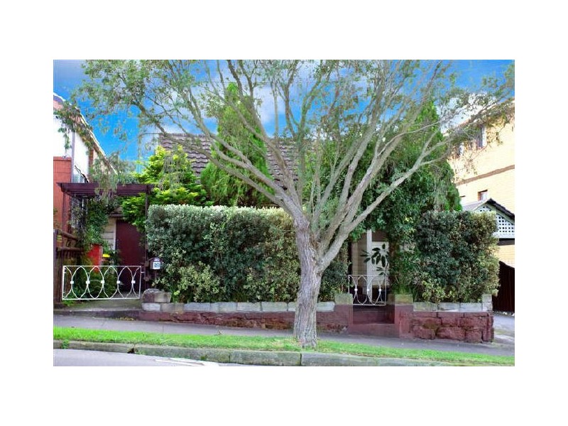89 Warren Road, Marrickville NSW 2204