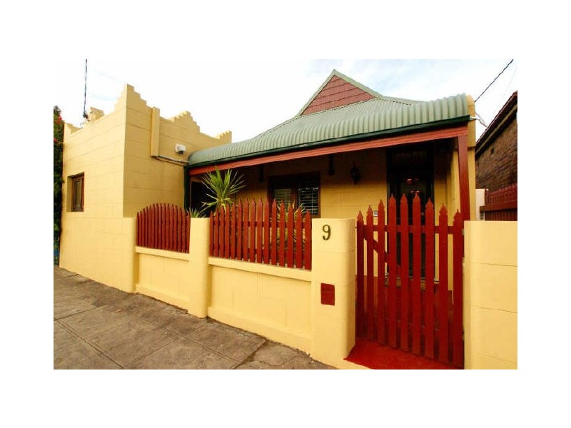 9 Illawarra Rd, Marrickville NSW 2204