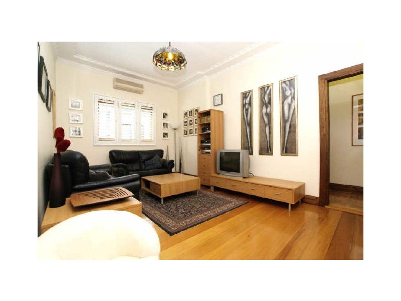 9 Illawarra Rd, Marrickville NSW 2204