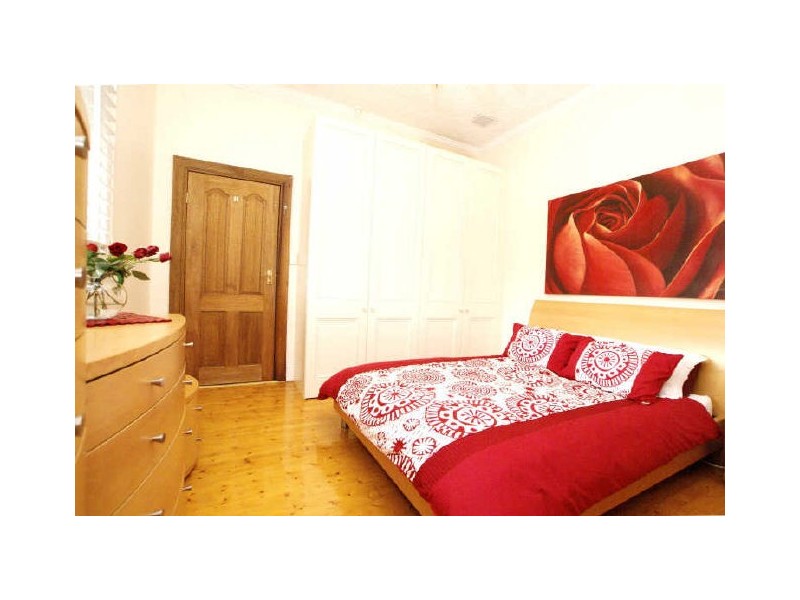 9 Illawarra Rd, Marrickville NSW 2204