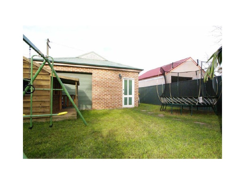 9 Illawarra Rd, Marrickville NSW 2204