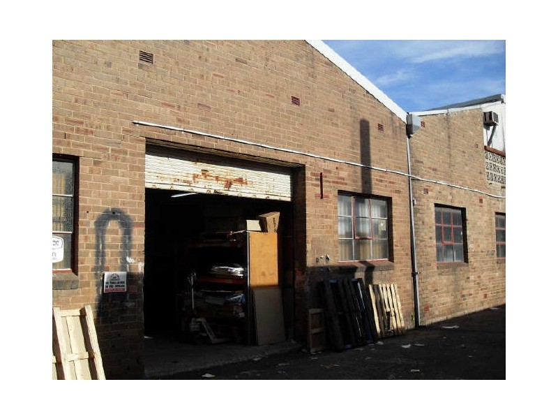 2 Chalder Av., Marrickville NSW 2204