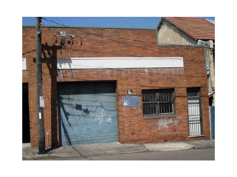 4 Lackey St, St Peters NSW 2044