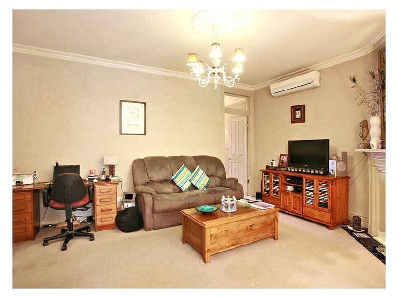 17 Brooklyn Street, Tempe NSW 2044