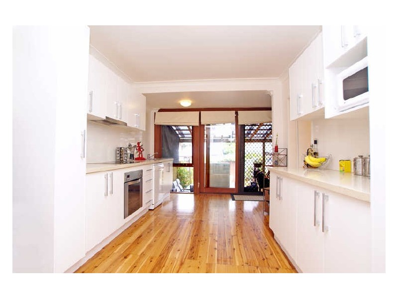 32 Calvert Street, Marrickville NSW 2204