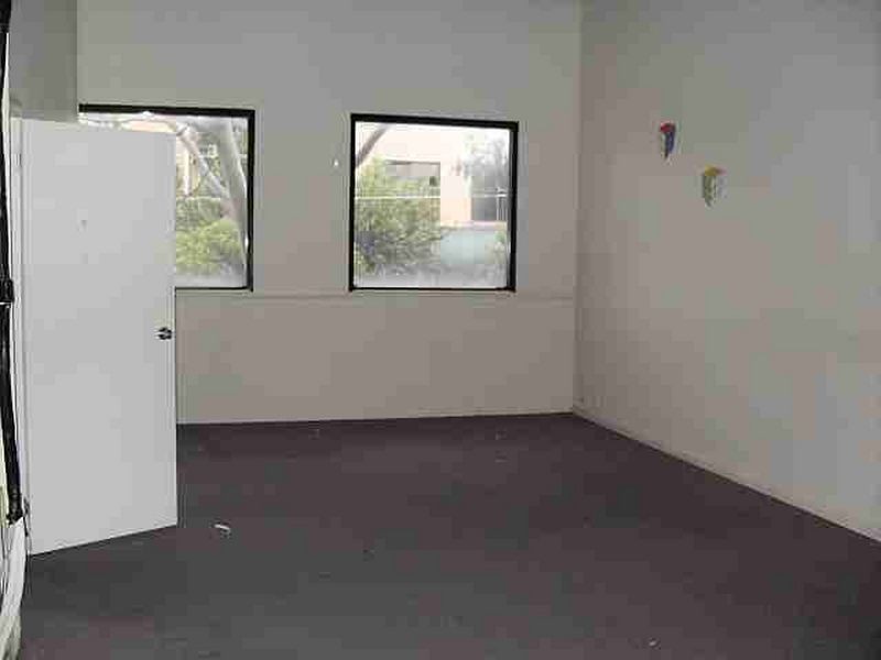 2 Chapel St, Marrickville NSW 2204