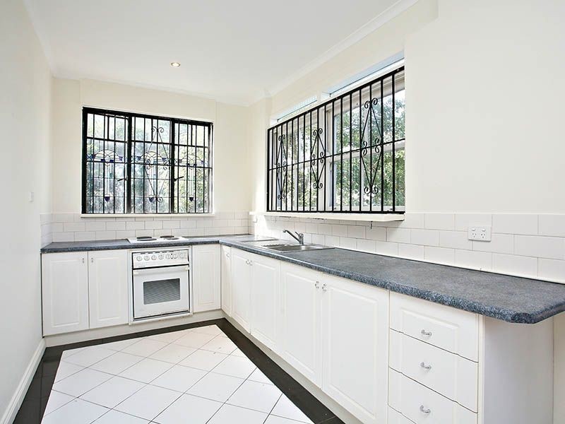 1/137 Petersham Road, Marrickville NSW 2204