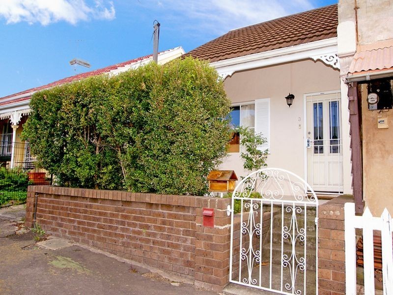 3 William Street, Tempe NSW 2044