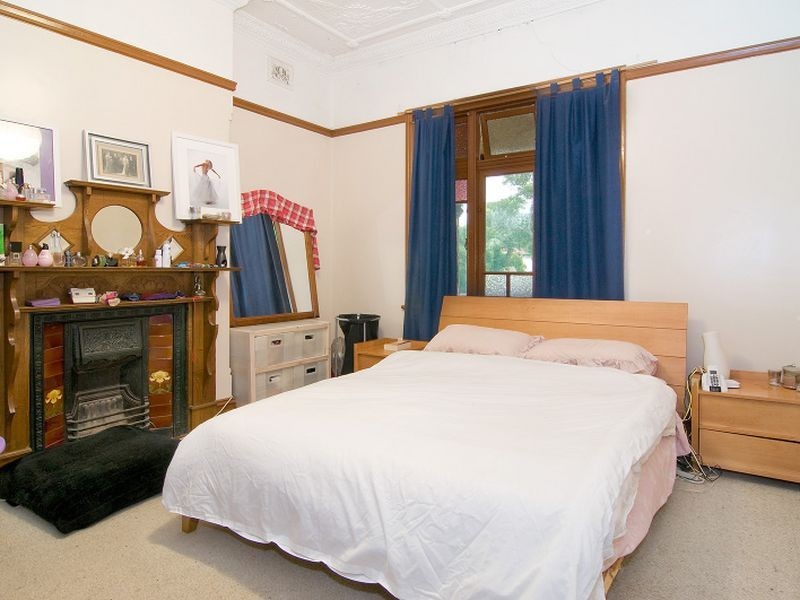 9 Woodcourt Street, Marrickville NSW 2204