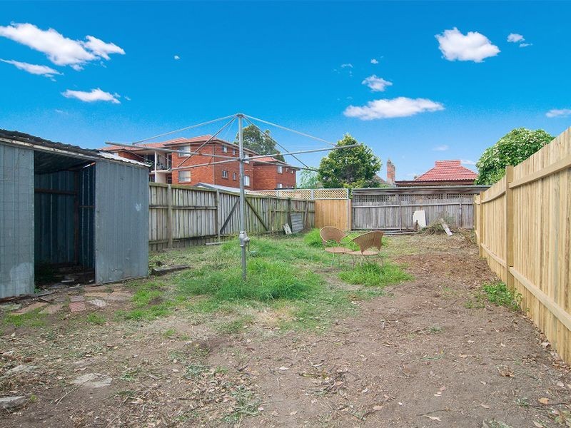 9 Woodcourt Street, Marrickville NSW 2204