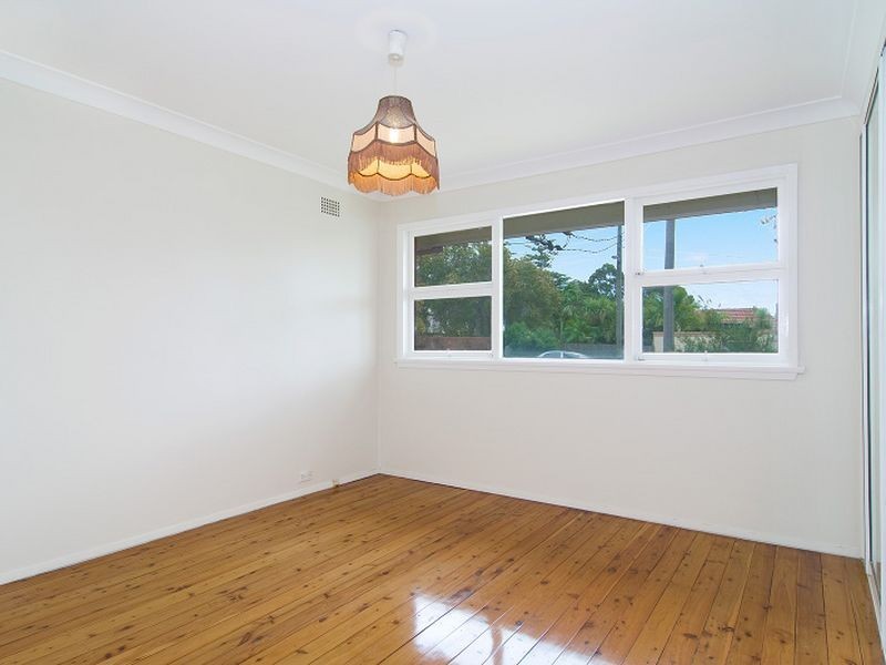 2A Leslie Street, Tempe NSW 2044