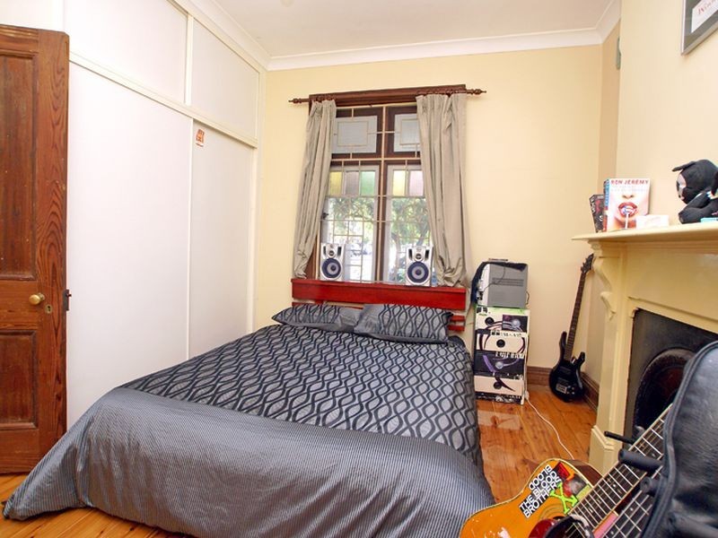 17 Gladstone St, Marrickville NSW 2204