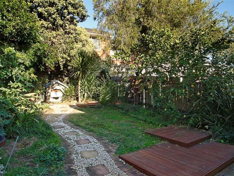 74 Beauchamp Street, Marrickville NSW 2204