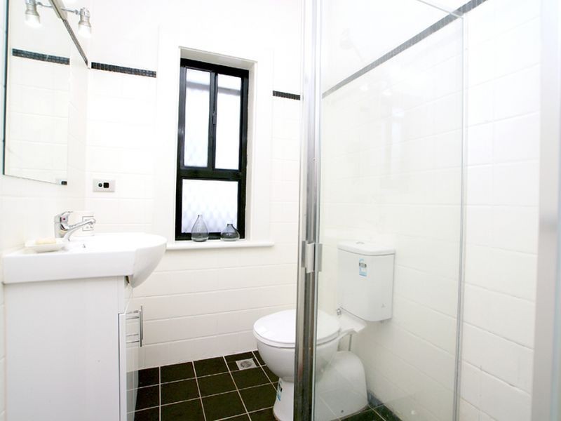 16 Fernbank Street, Marrickville NSW 2204