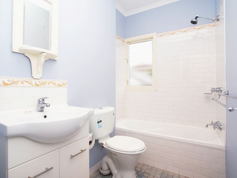 1 Greenbank Street, Marrickville NSW 2204