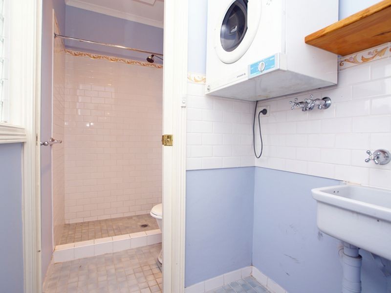 1 Greenbank Street, Marrickville NSW 2204