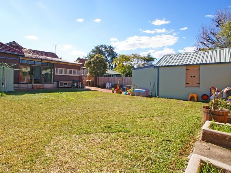4 David Street, Marrickville NSW 2204