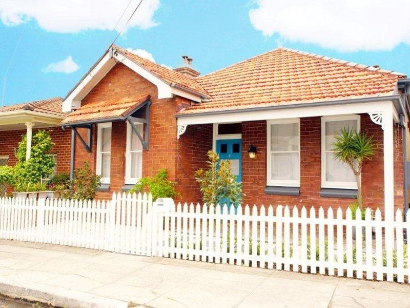 62 Fanning Street, Tempe NSW 2044