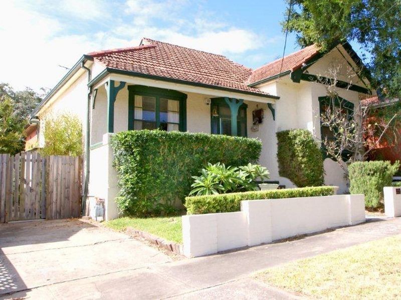 12 Goddard Street, Turrella NSW 2205