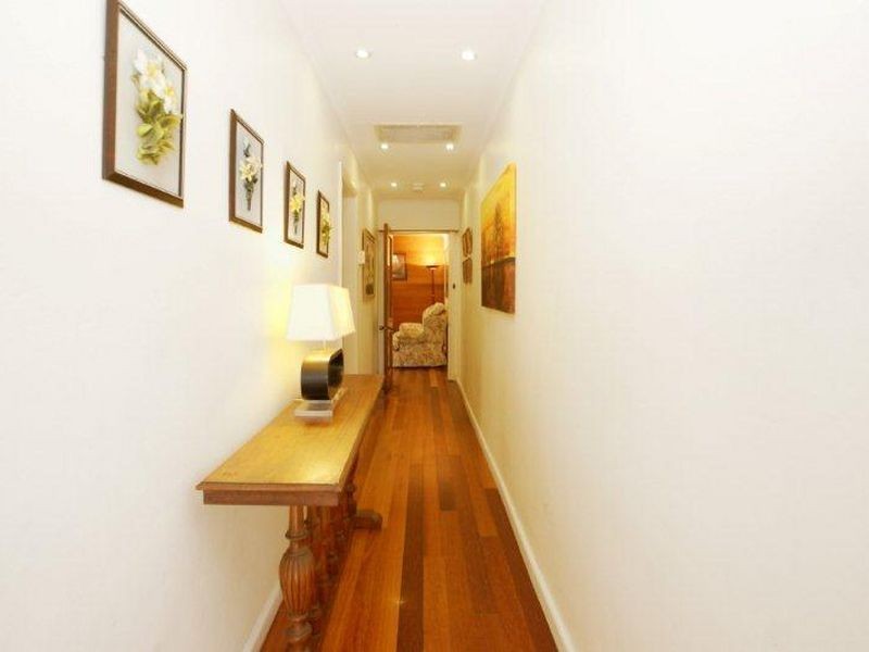 26 Samuel St, Tempe NSW 2044