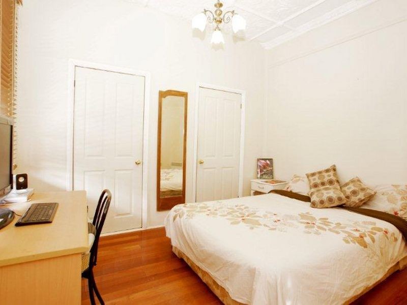 26 Samuel St, Tempe NSW 2044