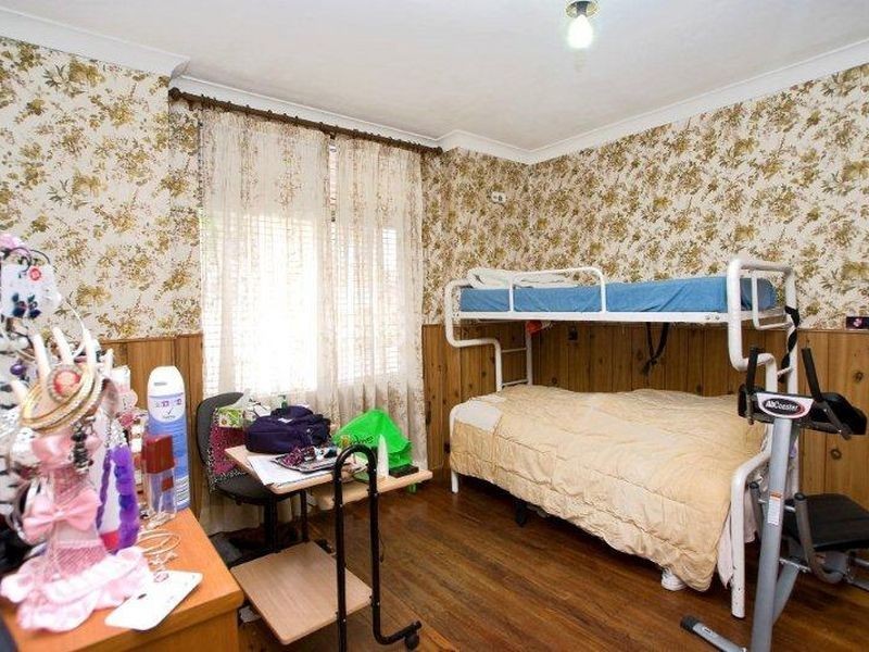 76 Warren Rd, Marrickville NSW 2204