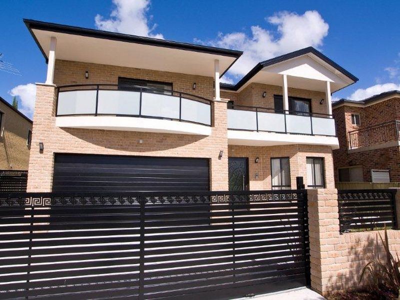 65 Hampton St, Croydon Park NSW 2133