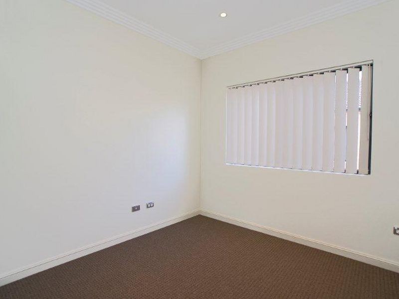 65 Hampton St, Croydon Park NSW 2133