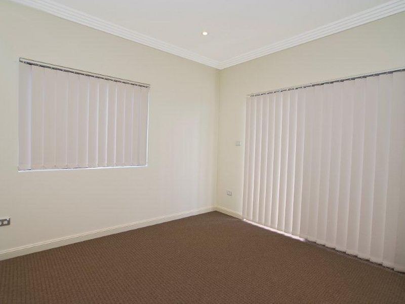 65 Hampton St, Croydon Park NSW 2133