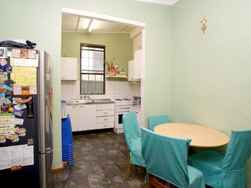 6 Fernbank Street, Marrickville NSW 2204