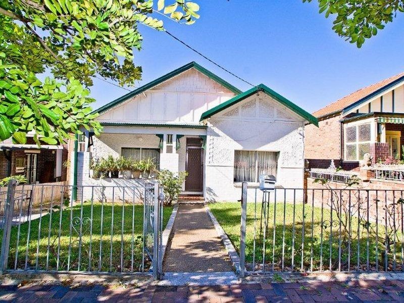 3 Wrights Ave, Marrickville NSW 2204