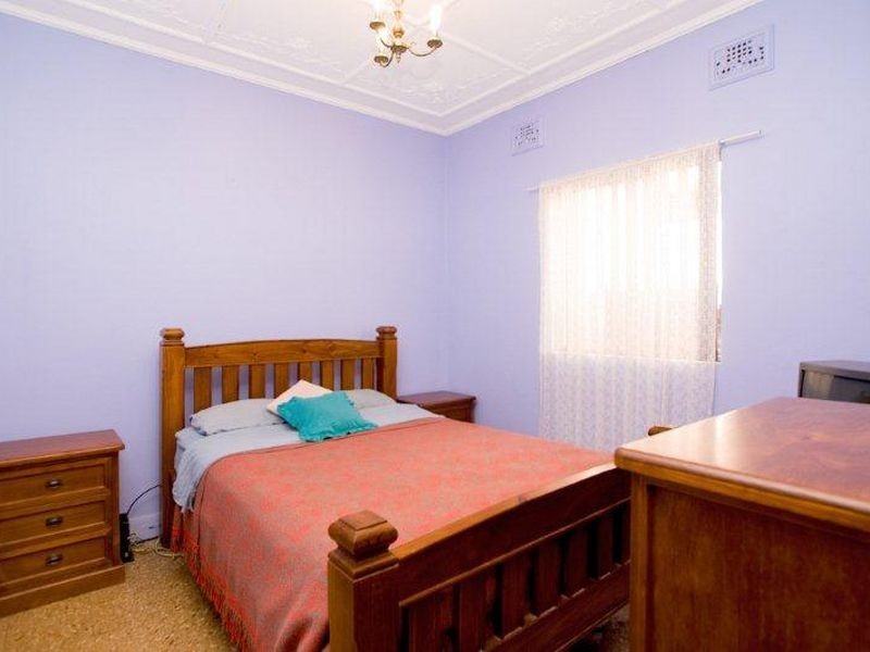 3 Wrights Ave, Marrickville NSW 2204