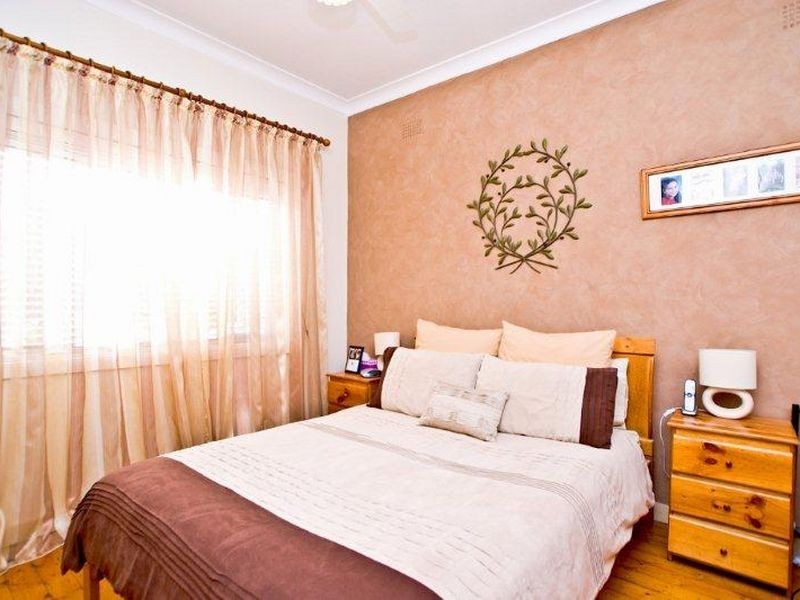 22 Smith St, Tempe NSW 2044